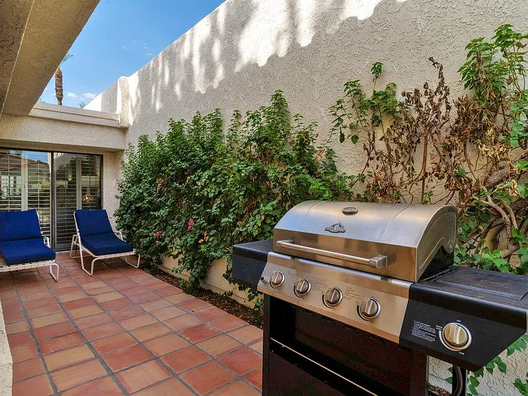 77631 Los Arboles Dr — Photo 16