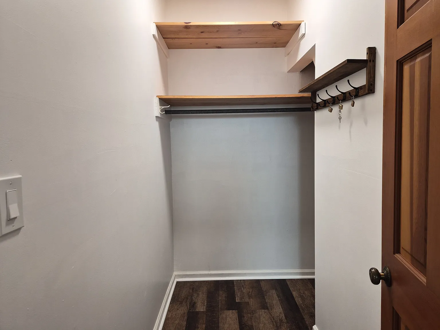3 bed, 2552 sqft, $2,000 — Photo 2