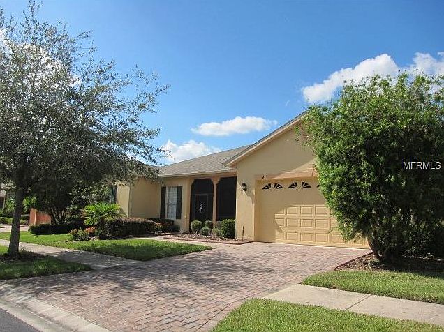1st image of 143 Vista Dr