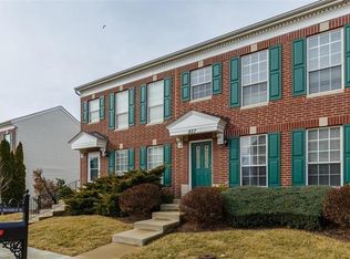 827 Brookmead Dr, O'Fallon, MO 63366