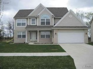 2269 Wicklow South Dr, Davison, MI 48423