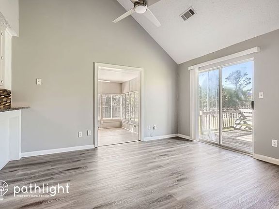 5th image of 7065 Coatsworth Dr
