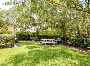 160 Laterino Ct APT 102, Fern Park, FL 32730