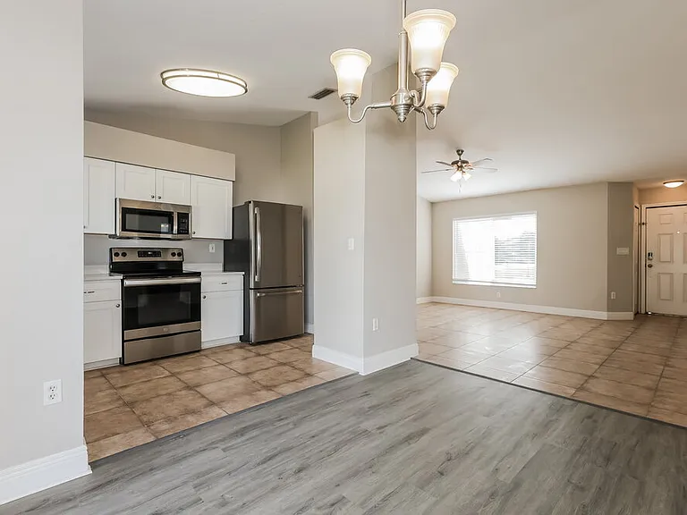 13244 Prestwick Dr — Photo 5