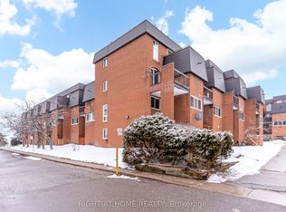 1455 Williamsport Dr #333, Mississauga, ON L4X 2T5