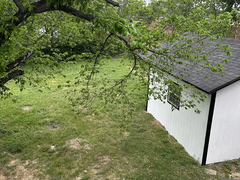 407 N Justin Ave #A — Photo 11