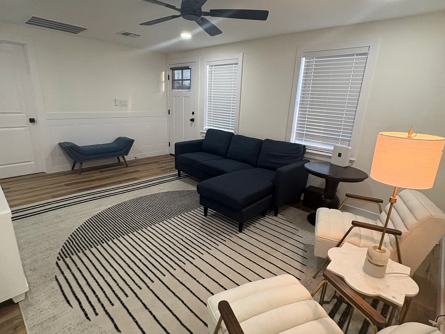 2 bed, 864 sqft, $1,700 — Photo 4