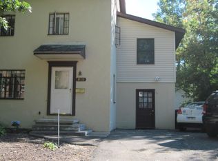 518 Sunrise Ct, East Lansing, MI 48823