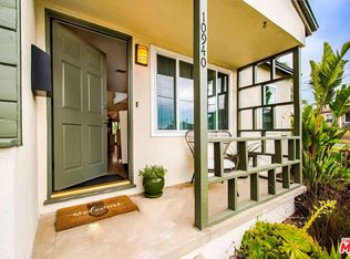 10940 Leolang Ave, Sunland, CA 91040