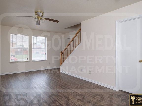 2nd image of 5805 Redstone Dr APT D