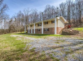 2119 Spencer Ln, Johnson City, TN 37604