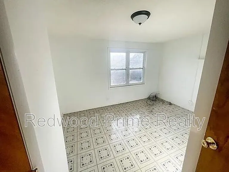188 Wheat St — Photo 2