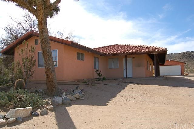 1st image of 55440 Desideria Dr