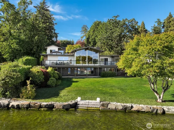 10929 SE Lake Road, Bellevue, WA 98004