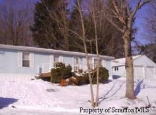 6392 Lake Forest Dr, Erie, PA 16511