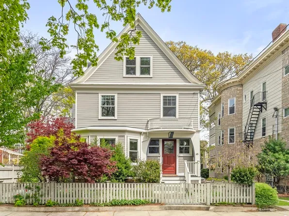 65 Wendell St, Cambridge, MA 02138
