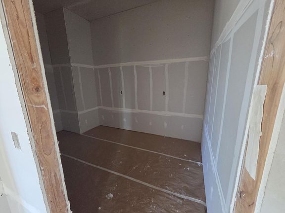 5th image of 3817 E Cypress Point Street