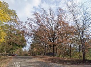 367 Beach Haven Rd, Hot Springs, AR 71913