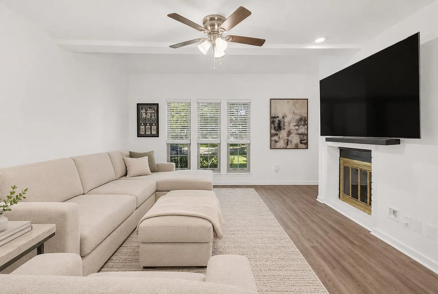 2 bed, 2.5 bath, 1320 sqft, $2,500 — Photo 1