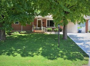 9526 Tiber Dr, Saint Louis, MO