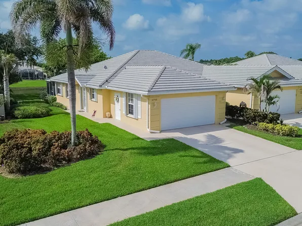 1276 NW BENTLEY Circle #B, Port St Lucie, FL 34986