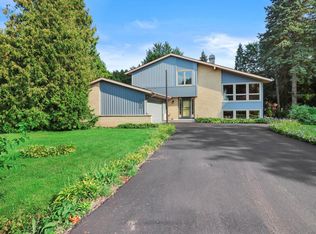 165 Riverview Ct, Appleton, WI 54915