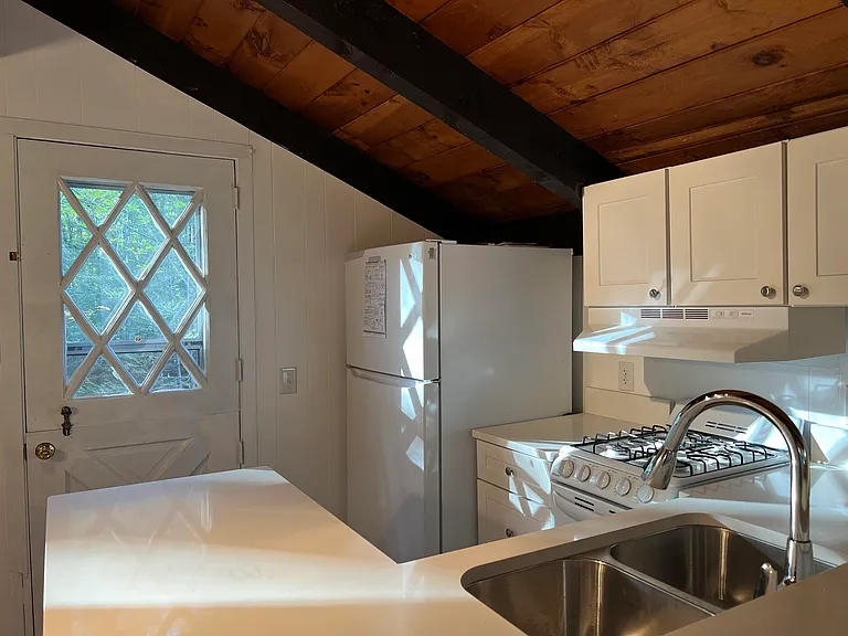 314 Old Bartlett Rd — Photo 11