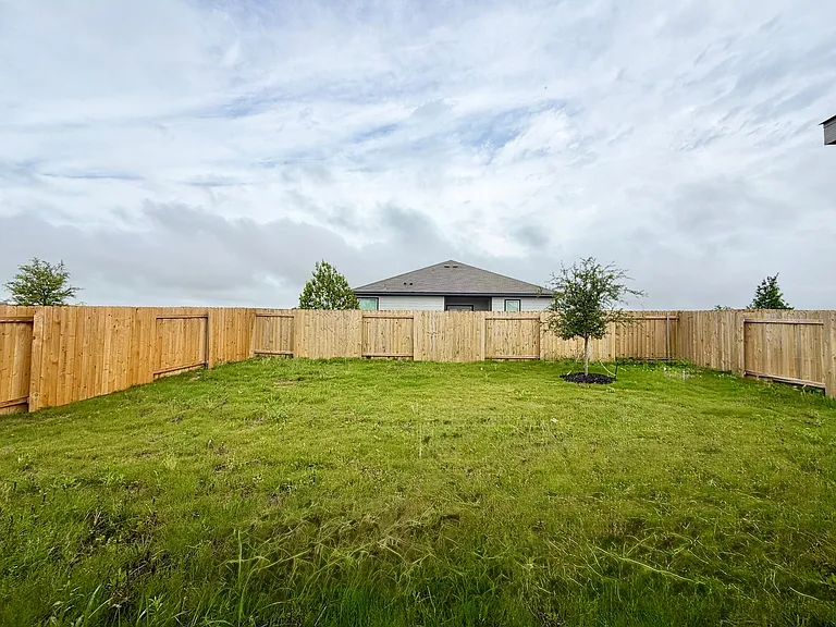 13404 Gitty Up Cir — Photo 39