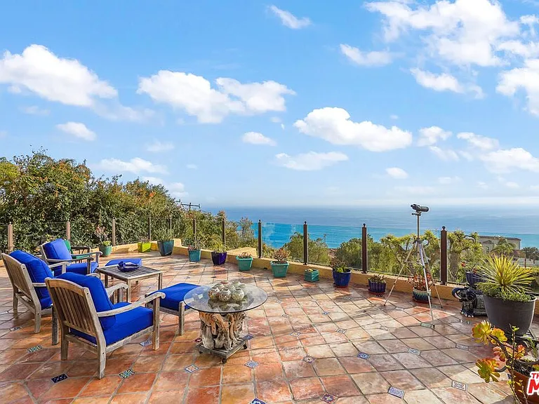 4244 Avenida De La Encinal — Photo 4