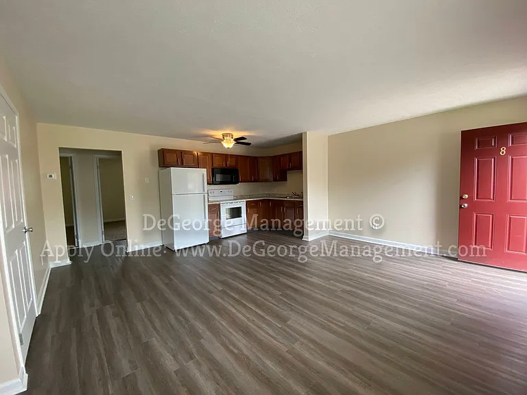 Burdick Estates Apartments — Photo 53