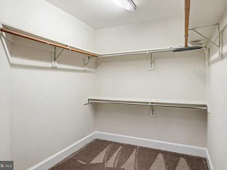 1215 Heritage Hills Dr — Photo 21