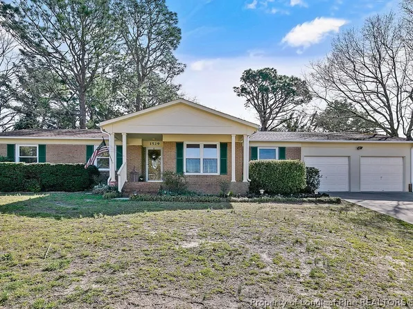 1529 Paisley Ave, Fayetteville, NC 28304