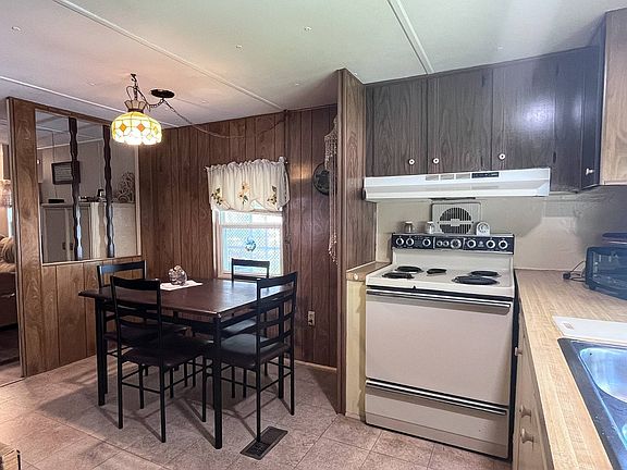 5th image of 7237 Woodland Dr