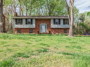 1571 Kesteven Rd, Winston Salem, NC 27127