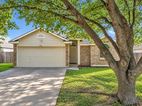 3715 Westfield Dr, College Station, TX 77845