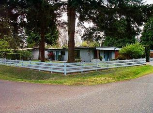 15857 34th Ave NE, Seattle, WA 98155