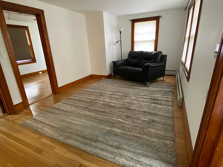 37 Stanton St — Photo 6
