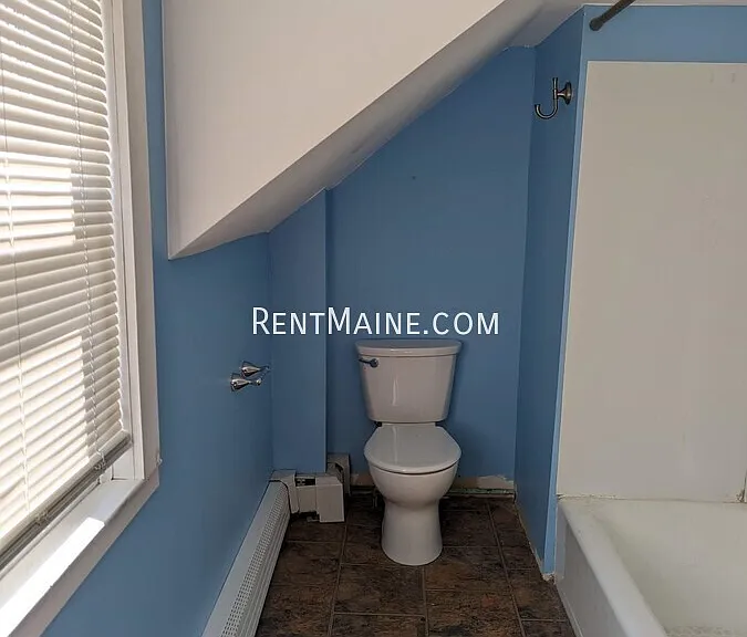 40 Gilman Falls Ave #2 — Photo 11