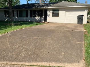 3212 Caroline Dr, Bossier City, LA 71112