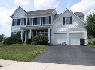 930 Kavanagh Cir, Red Lion, PA 17356