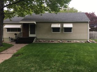 272 Johnson Pkwy, Saint Paul, MN 55106