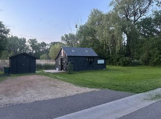 3660 Togo Rd, Wayzata, MN 55391