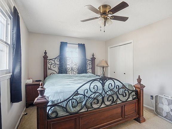 4th image of 933 W Morningside Street