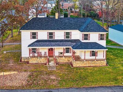 105 Dodson St, Pilot Mountain, NC, 27041