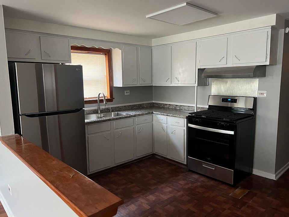 2nd image of 512 S 22nd Ave