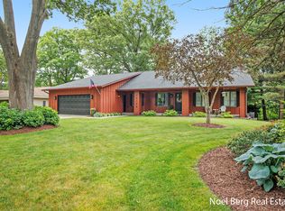 15120 Carriage Way, Spring Lake, MI 49456