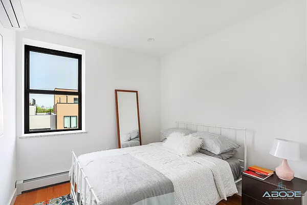 Rented by Reside New York | media 24