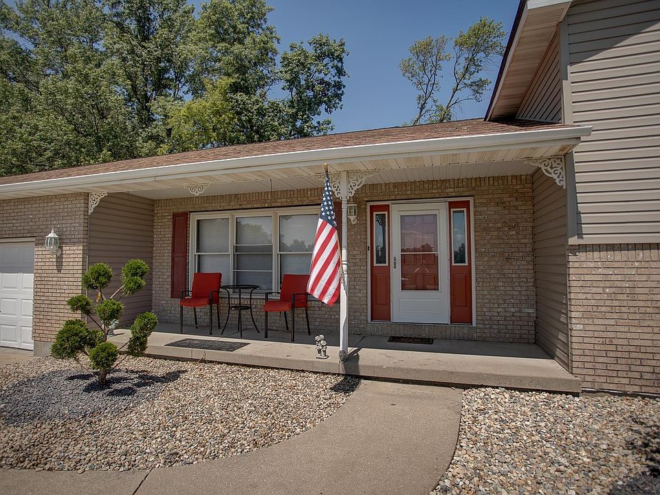 1st image of 4572 Old Edwardsville Rd
