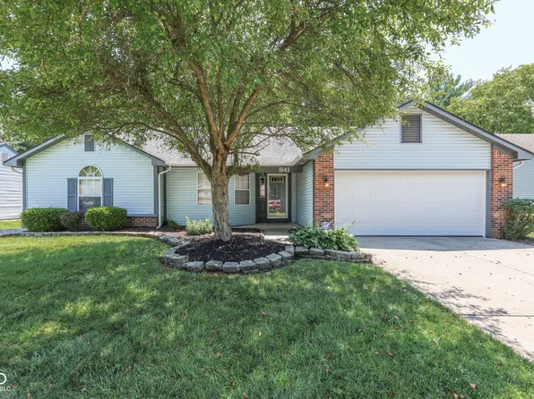 841 Country Ln, Indianapolis, IN 46217