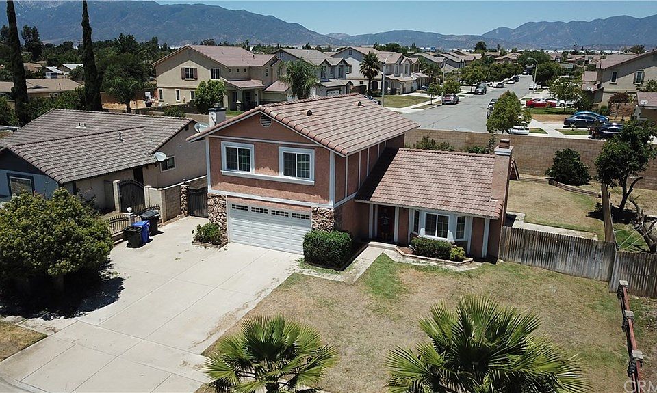 1st image of 18234 Fairview Dr